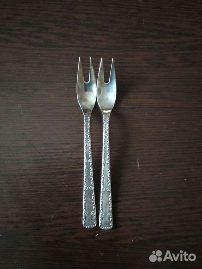 Столовые мельхиоровые приборы