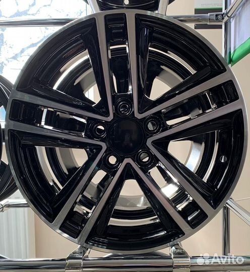 Литые диски R16