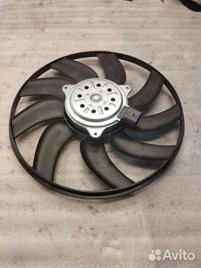 Вентилятор радиатора Audi 8k0959455m новый