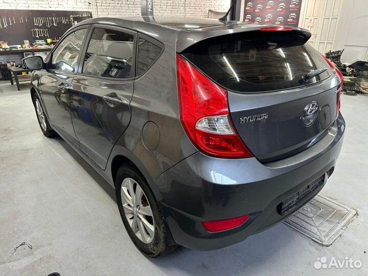 Пыльник бампера левый Hyundai Solaris Hb 1.6 G4FC