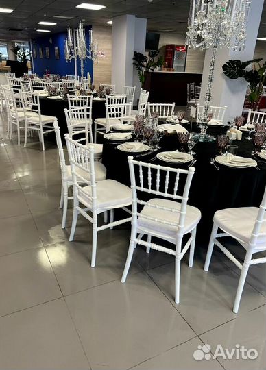 Ресторанный стул