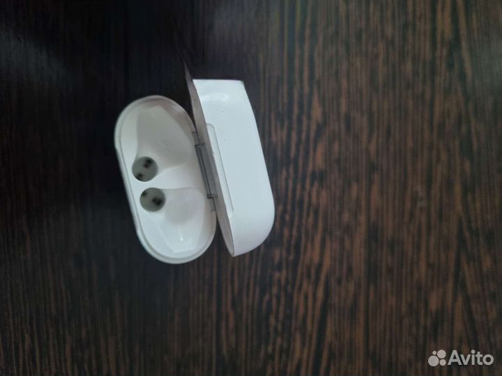 Кейс от airpods копия