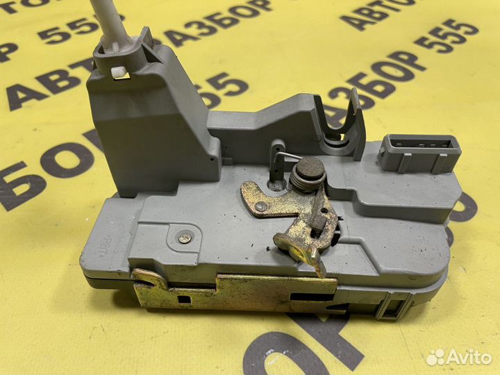 Замок задний левый Peugeot 307