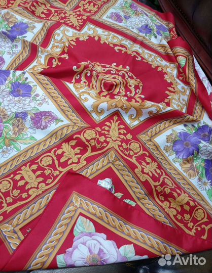 Платок 100см versace шелк твилл италия