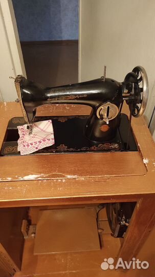 Швейная машина