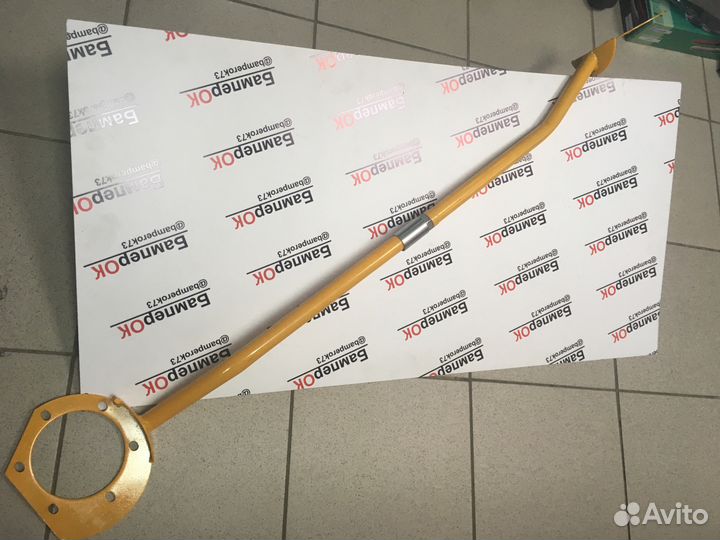 Растяжка передних стоек Лада Калина