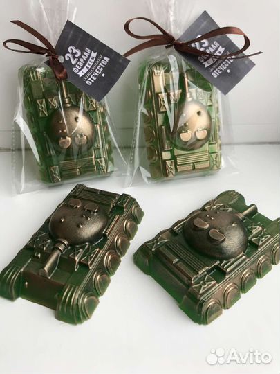 Подарок мужчине на 23 февраля, мыло Танк. Сувенир