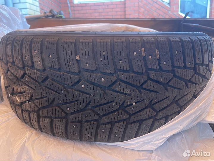 Nokian Tyres Hakkapeliitta 7 SUV 215/55 R17