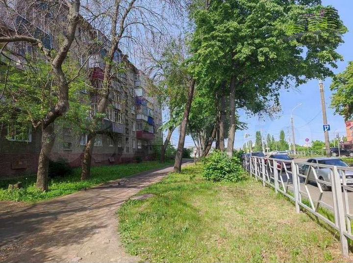 3-к. квартира, 61 м², 2/5 эт.