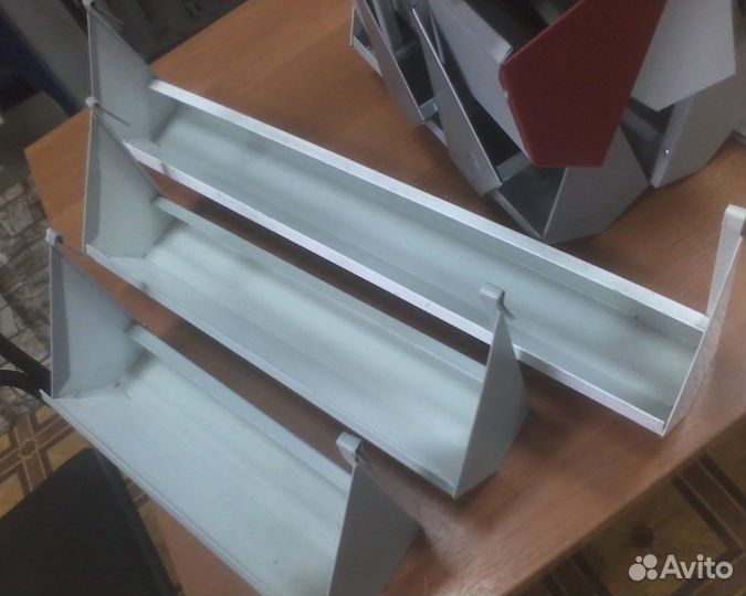 Кормушки для перепелов, кур, уток, гусей, индюшек