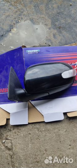 Зеркало заднего вида левое на kia cerato 2