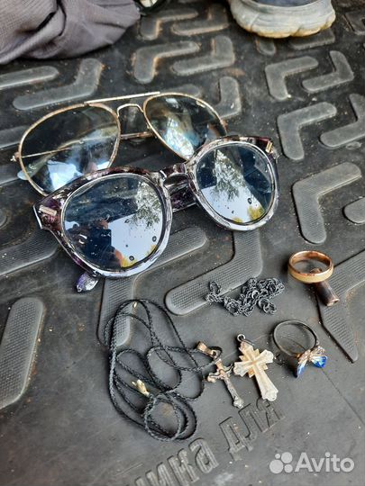 Подводный поиск потерянных вещей