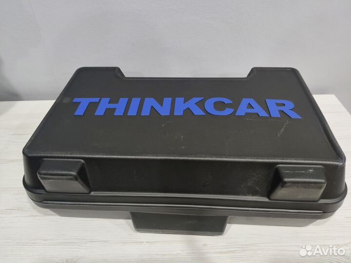 Автомобильный диагностический сканер thinktool