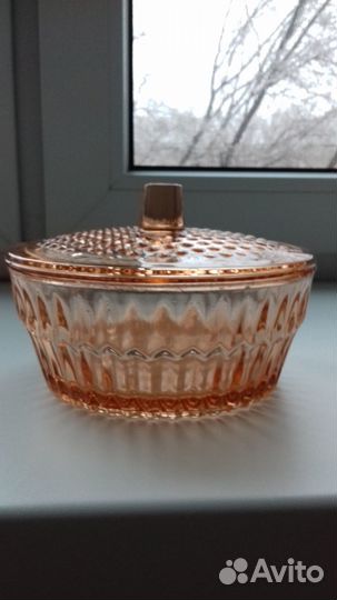 Вазы -коричневое стекло. Новые. СССР. Винтаж