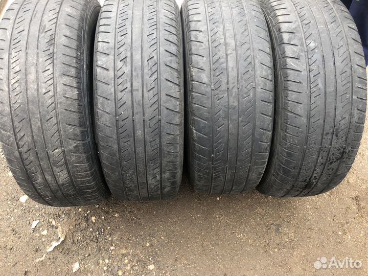 Dunlop Grandtrek ST30 265/65 R17