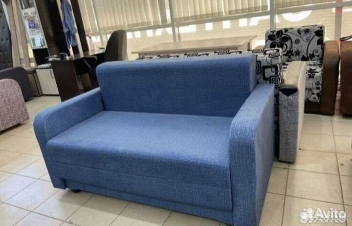 Диван чебурашка