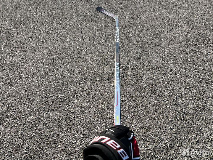 Клюшка хоккейная Bauer