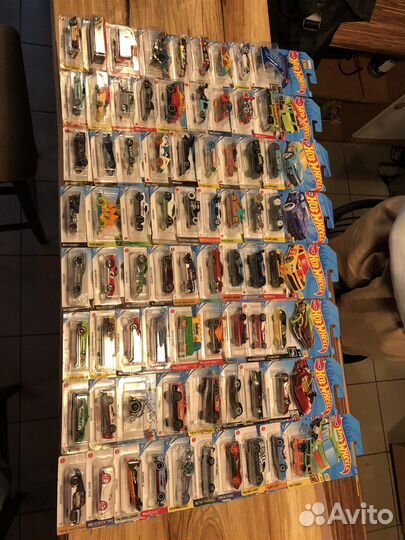 Hot wheels машинки