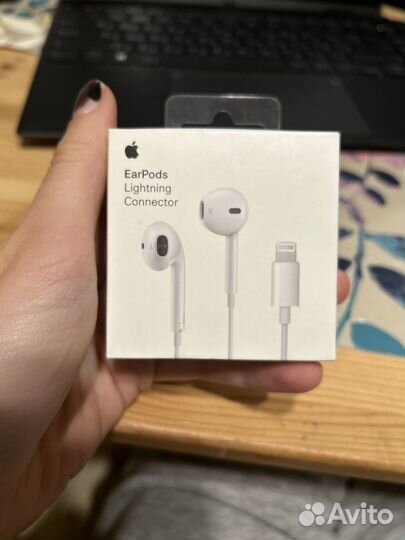 Наушники Apple Earpods Lightning, новые