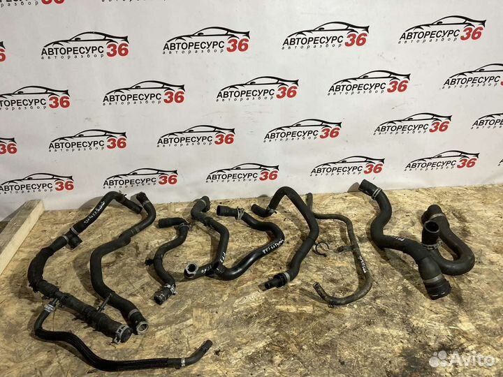 Патрубки системы охлаждения 1.6 экобуст Фокус 3