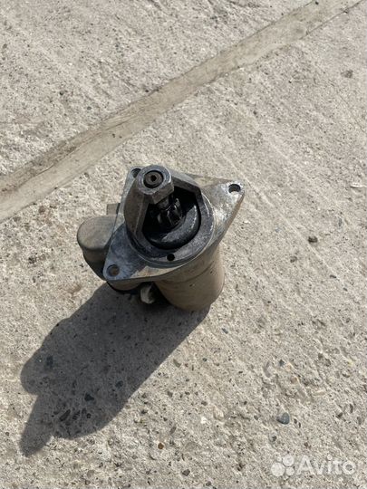 Стартер на priora 3 болта