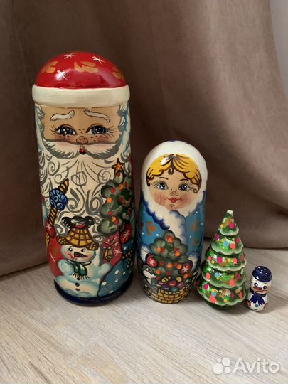 Большой Дед Мороз. Матрешка. Новый год