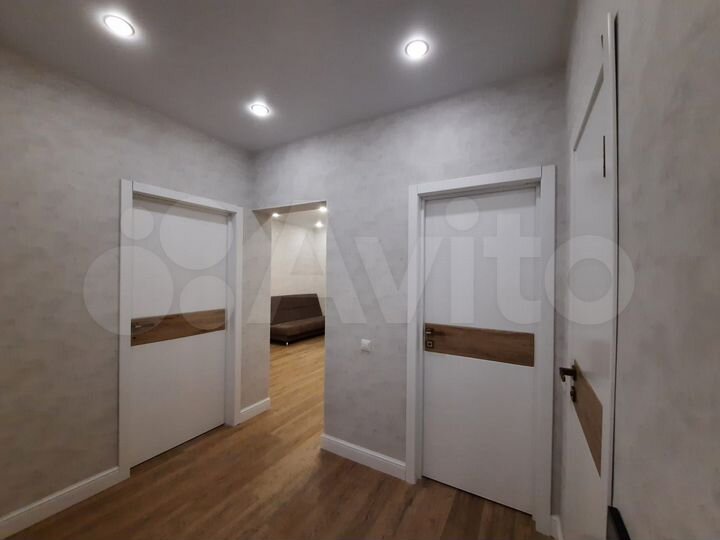 2-к. квартира, 56 м², 16/18 эт.