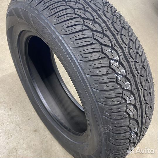 Yokohama Parada Spec-X PA02J 235/55 R19