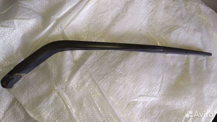 Дворник задней двери Honda Mobilio Spike GK2