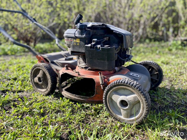 Газонокосилка бензиновая husqvarna R145