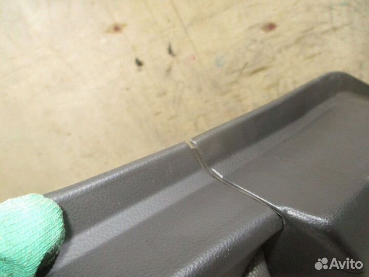 Обшивка двери задней правой Chevrolet Cruze (J300)