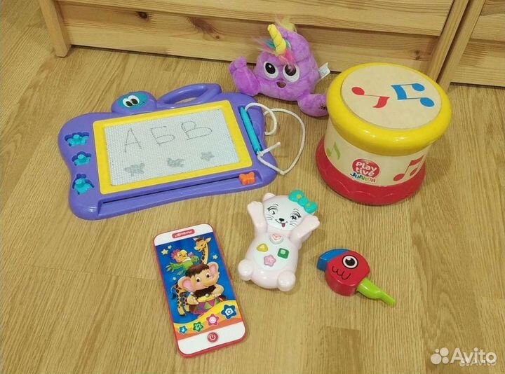 Развивающие игрушки пакетом