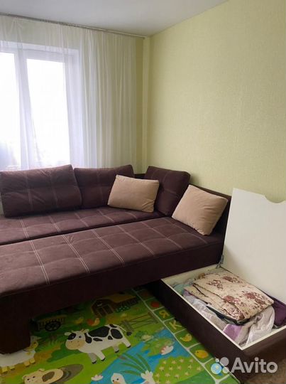 Угловой диван