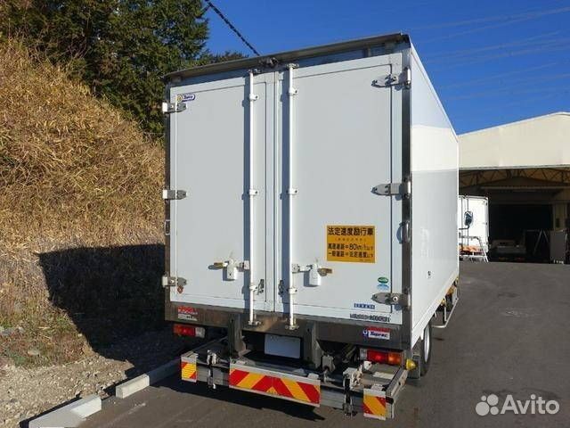 Mitsubishi Fuso Canter, 2015