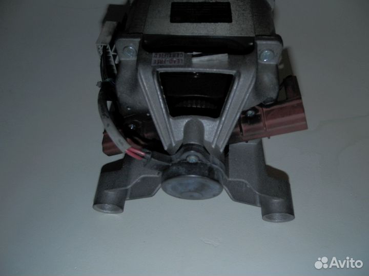 Двигатель UMT5202.01 Для Стиральной Машины Samsung