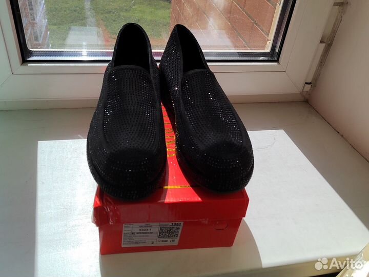 Лоферы женские 39 р. новые