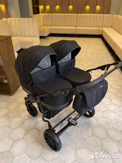 Коляска для двойни Mikado Tween Delux 2