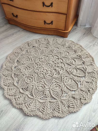 Коврик вязаный крючком