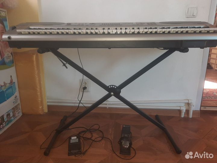 Синтезатор Casio WK-3300