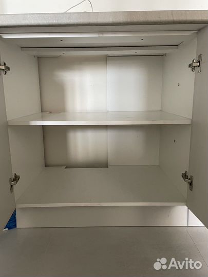 Кухонный шкаф со столешницей и раковиной бу