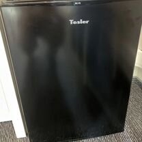 Маленький холодильник теслер из офиса
