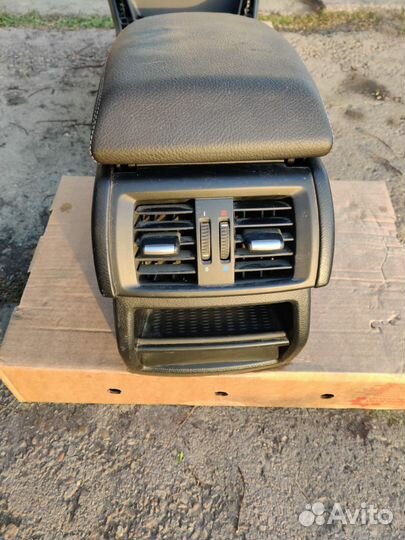 Бардачок между сидений BMW X3 F25