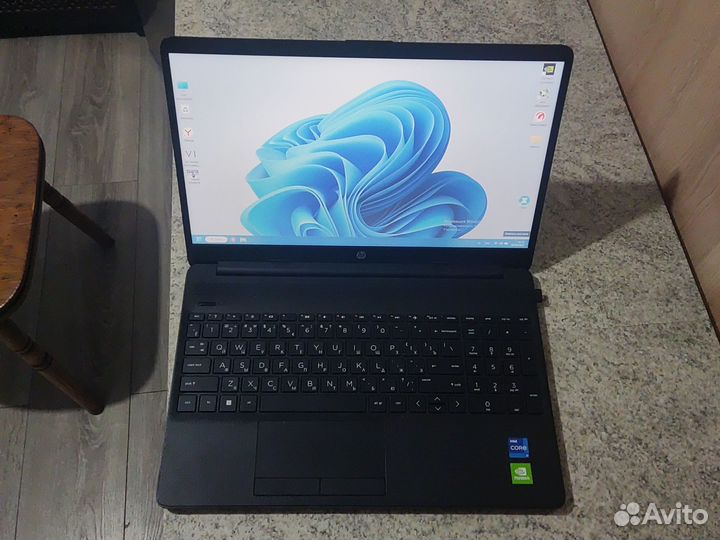 HP 15-dw4028 nia