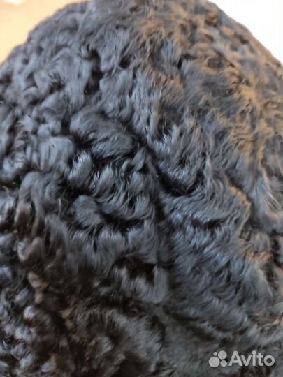 Каракулевая женская шапка