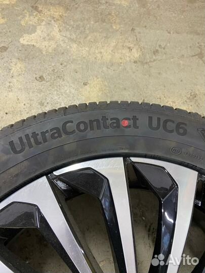 R19 Continental ContiUltraContact UC6 225/55, PCD 5x108 DIA 65.1