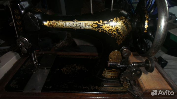 Швейная машина -антиквариат
