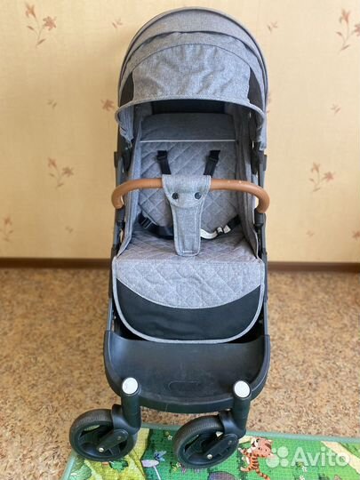 Прогулочная коляска Cosmos A9