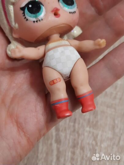Оригинал кукла лол в купальнике и носочках
