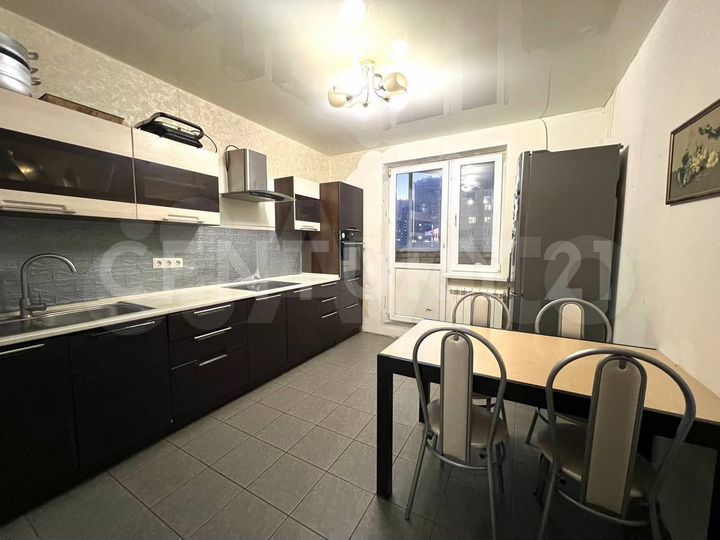 3-к. квартира, 71,1 м², 3/16 эт.