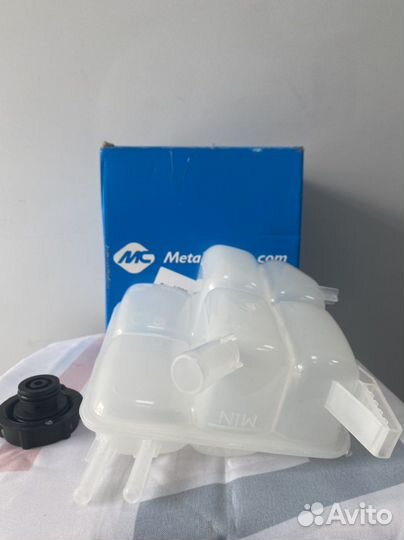 Бачок расширительный Ford Focus 2 Mazda 3